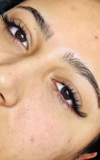 درخواست مدل واسه اکستنشن مژه