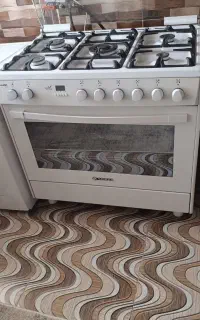 اجاق گاز فردار اسنوا در حد نو