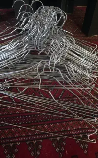 گیره آویز لباس و پادری حموم
