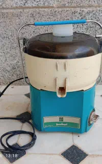آبمیوه گیری قدیمی