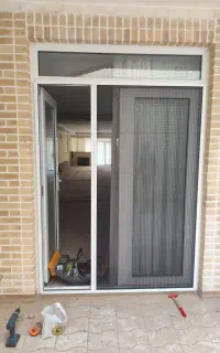 توری درب و پنجره