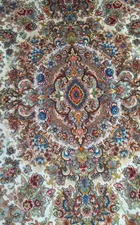فرش دستباف طرح خطیبی گلدانی ۳ متری  تبریز  نو
