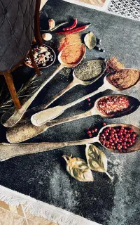 فرش ۴ متری کاملا سالم