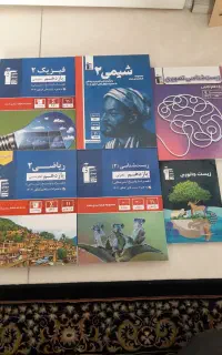 کتابهای تست ودرس وپاسخ یازدهم قلمچی تجربی نونونو