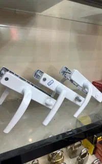 فروش و تعمیر انواع قفل و دستگیره پی وی سی pvc