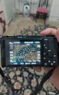 Sony Zv-E10 دوربین