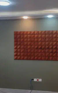 نصب کاغذ دیواری و کفپوش