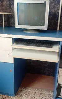 میز کامپیوتر