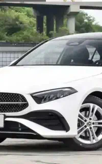 بنزL A180 صفر