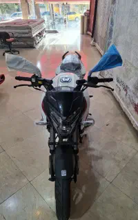 مدل 1404صفرNS200 سه شمع