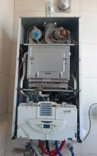 تعمیر و سرویس پکیج و آبگرمکن دیواری تخصصی