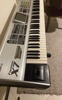 Roland fantom x7