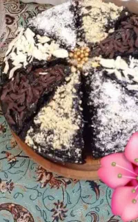 کیک خیس شکلاتی و معمولی