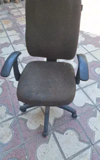 صندلی چرخ دار و جک دار نو