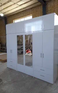 کمددیواری آماده آینه دار طرح یونان