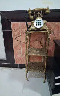 میزو تلفن برنز اصل بسیار شیک و سنگین