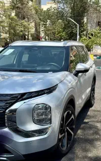میتسوبیشی اوتلندر۲۰۲۳