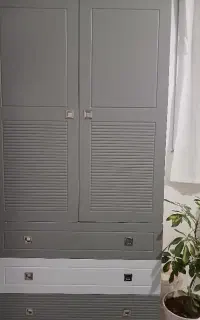 تخت و کمد کودک