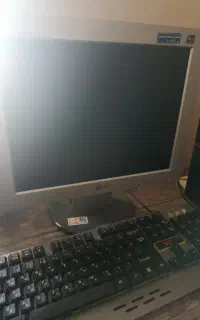 مانیتور ۱۵ Lcd رایانه