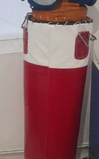 کیسه بوکس و دستکش میت