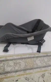 صندلی نوزاد مادرکر