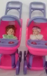 کالسکه با عروسک