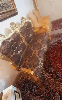 تعدادی وسایل منزل بعلت کمبود جا فروخته می‌شود
