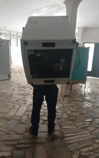 کارگر اسباب کشی بسته‌بندی کارگرسا ده