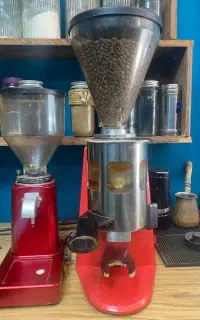 تجهیزات کافه به همراه رستر۱۵ کیلویی