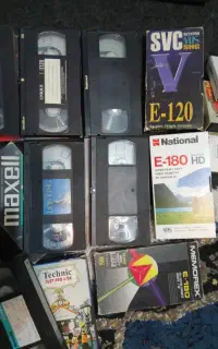 نوار ویدئو. VHS تی. وی