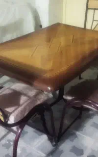 میز نهار خوری چهار نفره