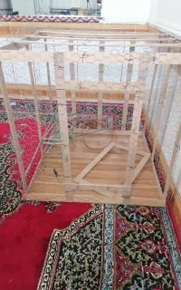 قفس چوبی بزرگ