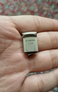فلش ۱۶ گیگابایت برند pretec