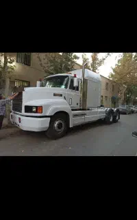 شریک کامیون