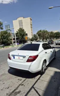 دنا پلاس ۶ دنده توربو سانروف