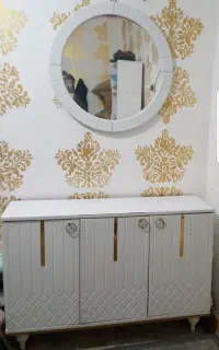 اینه کنسول و کتابخونه یا بوفه