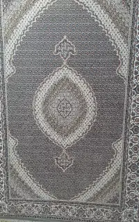 قالیچه ۴متری ریزماهی ۷۰۰شانه تراکم۲۵۵۰