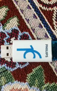 فلش ۱۶گیگ کشابی