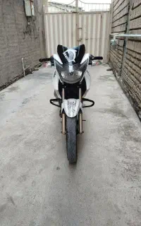 آپاچی 180