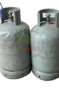 کپسول پرسی