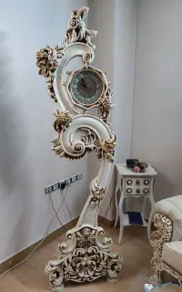 ساعت ایستاده