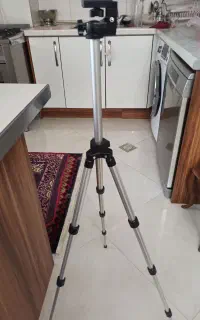سه پایه دوربین عکاسی
