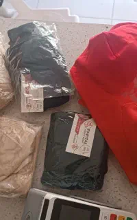 قرمز