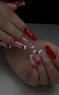 کاشت ناخن به همراه ژلیش پا رایگان