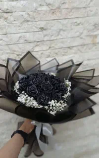 گل روبانی رنگ مشکی