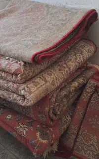 فروش فرش ماشینی کارکرده فرش فروشی هرعدد۱۲۰۰