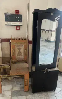 میز تلفن و رختکن