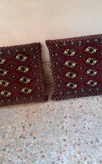 یک جفت پشتی فرشی