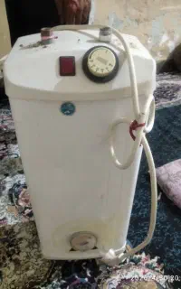 آب گرمکن برقی