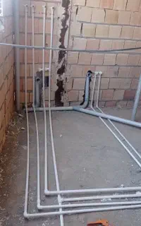 تاسیساتی ولی پور